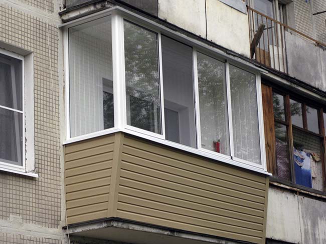 Сколько стоит застеклить балкон 3 метра по цене от производителя Рошаль