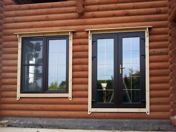 Установка пластиковых окон в деревянном доме Рошаль